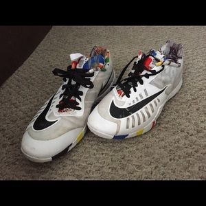 Nike Hyperlive NCS Sneakers